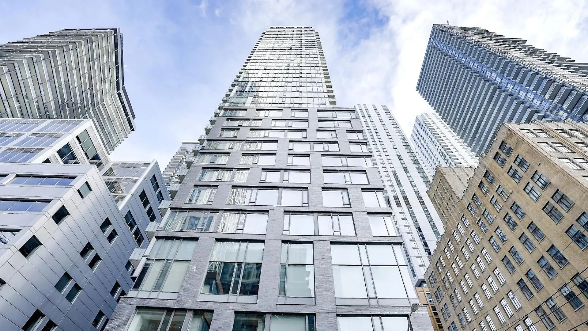 Apartment The Pinnacle Suites - Downtown Toronto Entertainment District